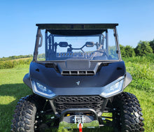 Load image into Gallery viewer, Segway UT10 Crew 1-Piece Front Windshield