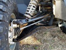 Load image into Gallery viewer, Maverick X3 64" Boxed High Clearance Lower A Arms
