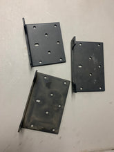 Cargar imagen en el visor de la galería, Winch Plates
